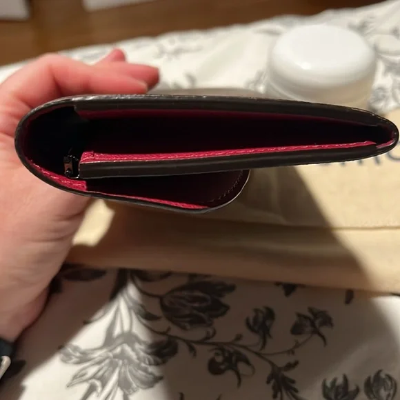 Authentic Louis Vuitton Emilie Wallet - Picture 8 of 11